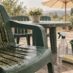 Comment raviver un salon de jardin en plastique vert sans rayer