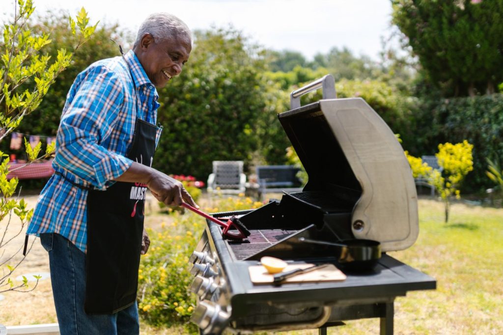 Barbecue, plancha, désherbeur : faut-il une bouteille de gaz pour chaque appareil ?
